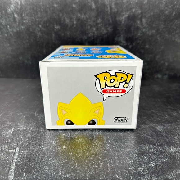 FUNKO POP GAMES SONIC THE HEDGEHOG 287 SUPER SONIC VINYL FIGURE GAMESTOP NEW - Picture 5 of 6